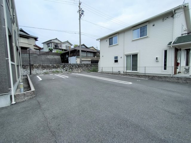 リラッサンテの駐車場
