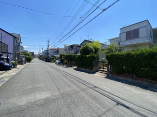 【前面道路含む現地写真】
