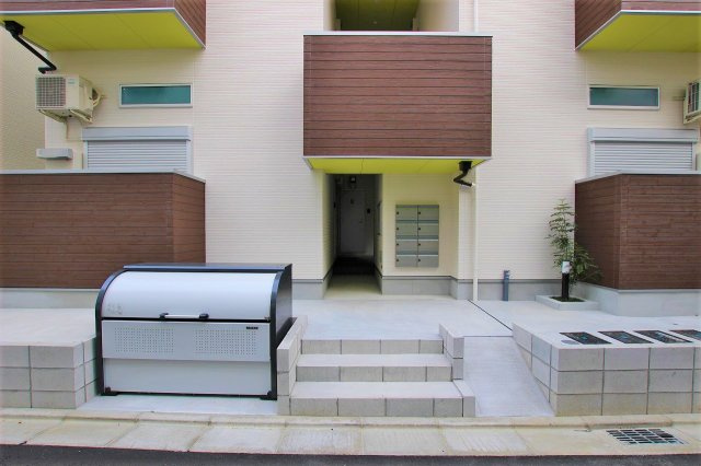 エルサチのロビー