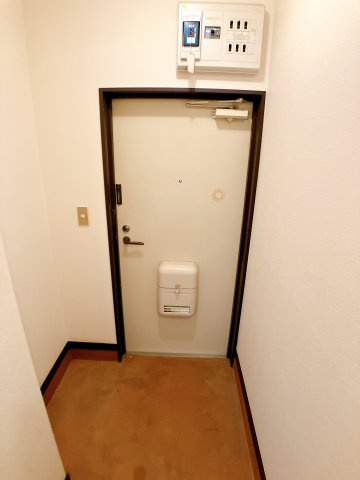 カサデ・ウィステリアの玄関