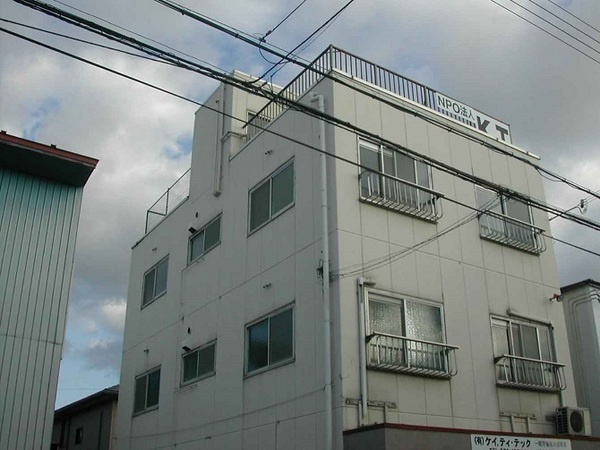 和歌山市中島のビル