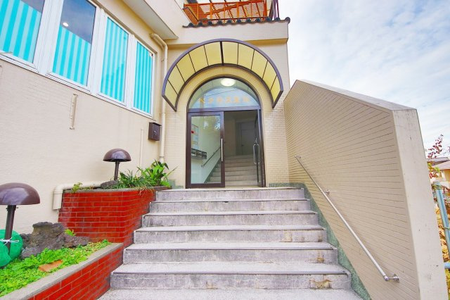 【フルリノベーション済・家具付・ペット飼育可】3階南東角住戸　～ペナテス玉川～の画像