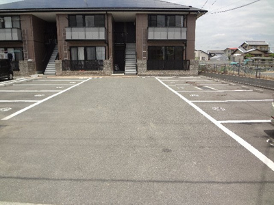 【駐車場】 | クレスト恵久美・