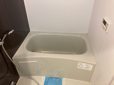【浴室】 | Laule’a | ★雨の日でも洗濯物が干せる浴室乾燥機付き★