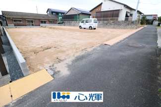 【前面道路含む現地写真】 | 土地（宇部市西梶返二丁目4745-7） | 現地（2022年12月5日）撮影