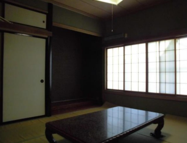 あわら市谷畠　中古住宅の和室