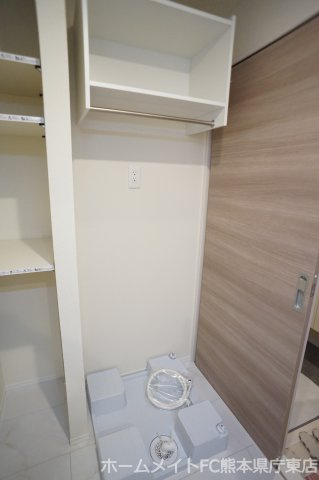 熊本市東区下南部１丁目のアパートの洗面所