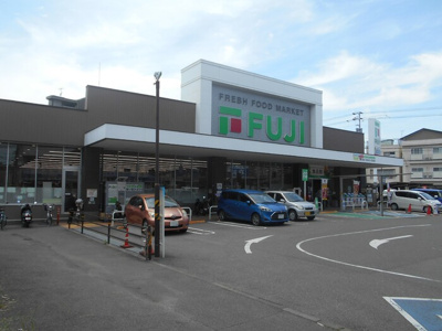 【周辺】 | リヴェール中村