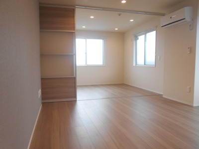 【洋室】 | リヴェール中村