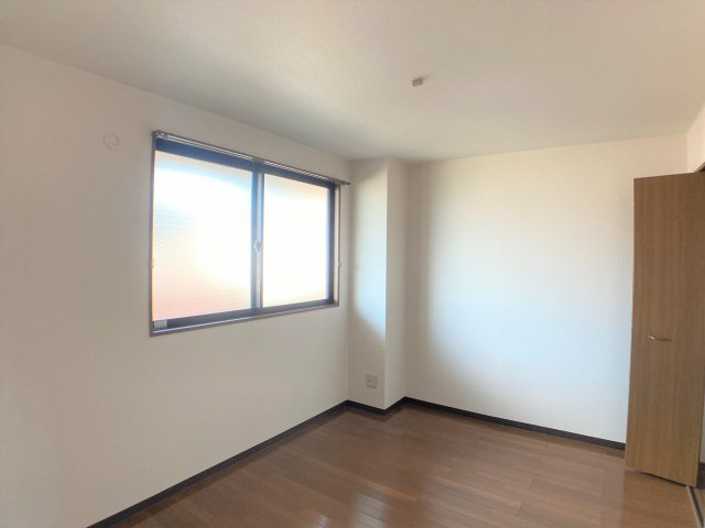 G.Aあおやまの洋室