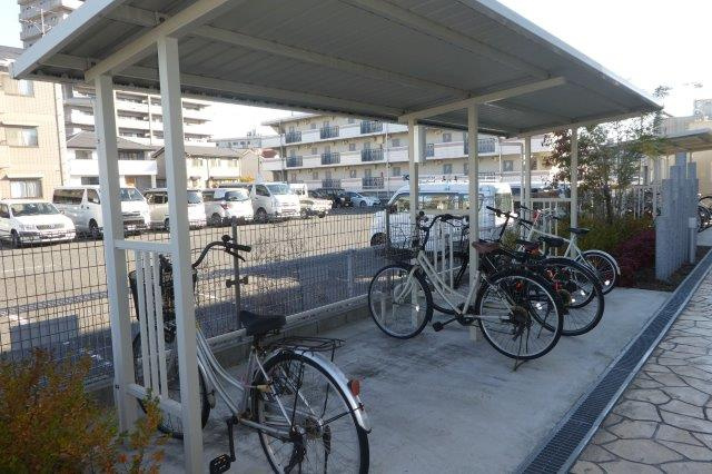 アステール白楽町のその他共用部分|駐輪場