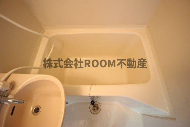 田中コーポの浴室|落ち着いた空間のお風呂です