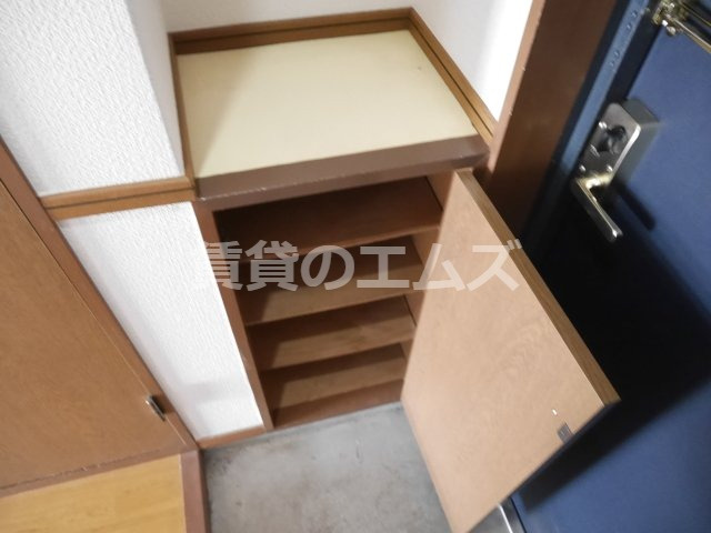 【収納】 | 明永ビル | 明永ビルのシューズボックス