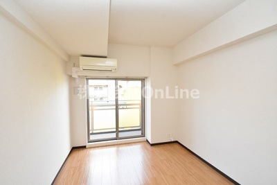 【居間・リビング】 | M’プラザ小阪駅前