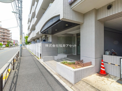 【エントランス】 | コスモお花茶屋1番館