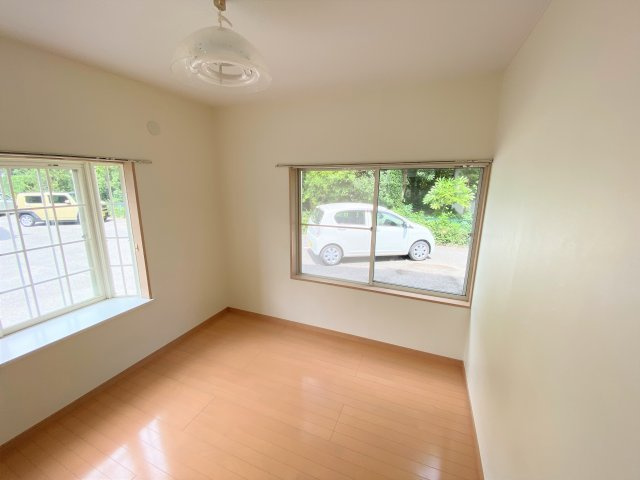 シャレーあそうⅡの洋室