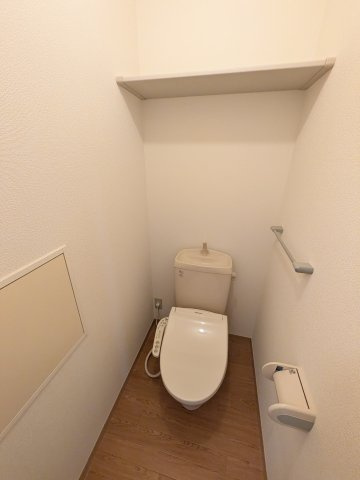 ディアコートの収納|同物件、同間取り、別号室の写真です