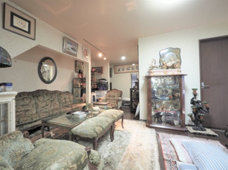 【居間・リビング】 | 志木市本町3丁目　戸建