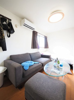 【居間・リビング】 | 志木市本町3丁目　戸建