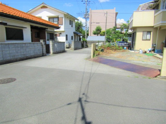 【前面道路含む現地写真】 | 前面道路含む現地写真です