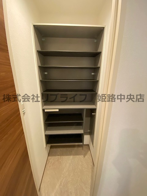 シャーメゾングラン今在家の収納