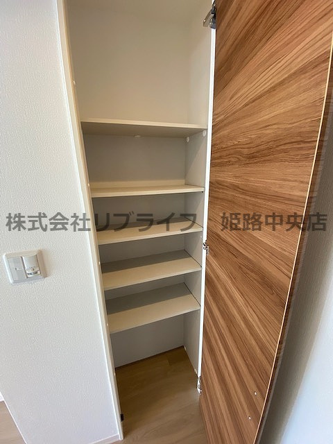 シャーメゾングラン今在家の収納