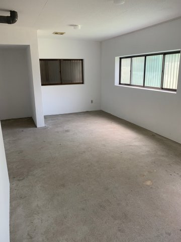 門真市大池町中古戸建の駐車場