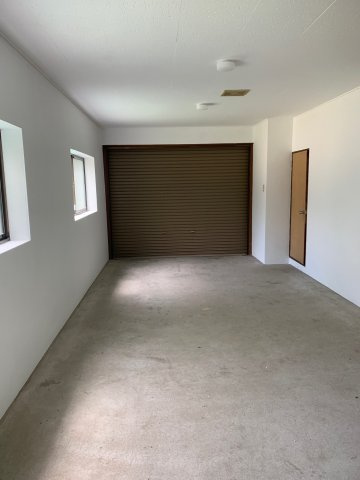 門真市大池町中古戸建の駐車場