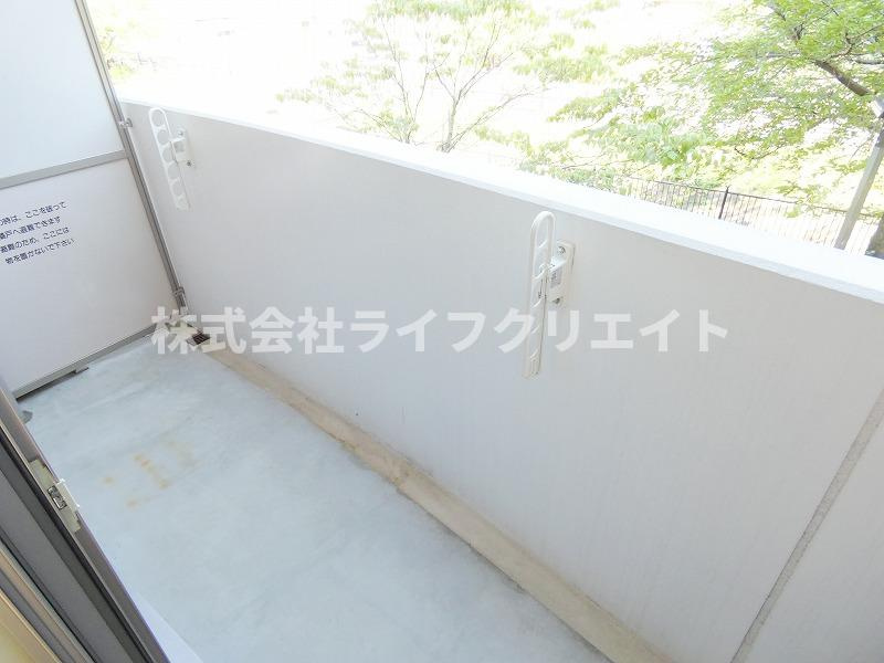 プレミアムコートみなみ野Ⅲのバルコニー