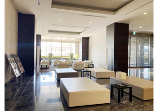 【エントランス】 | ●各階クリーンステーション有り！LDに床暖房有り！