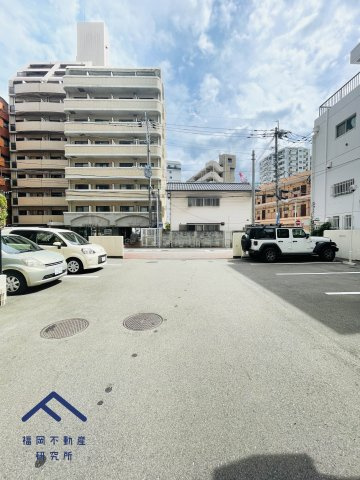 サンライフ西公園の駐車場