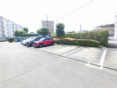 【駐車場】 | 【売主直売】グリーンハイムいずみ野３５号棟 | 平置き駐車場です。