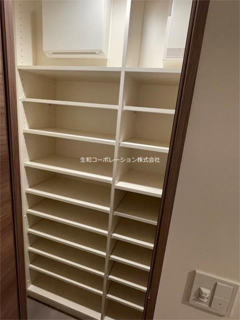 プラウドタワー小岩ファーストの玄関