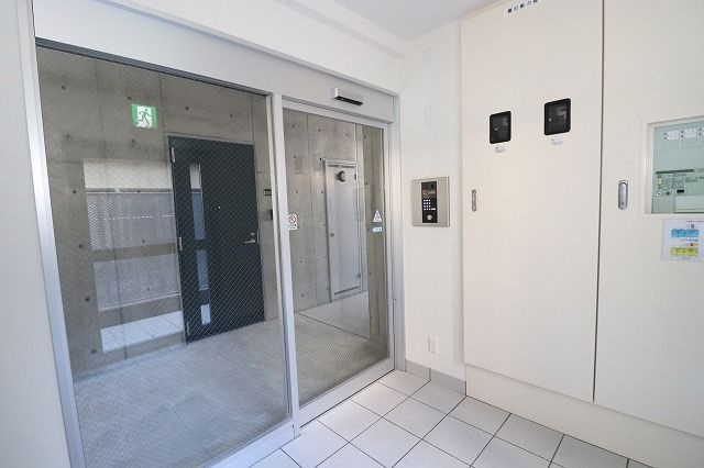 SORAのエントランス|建物の内部です