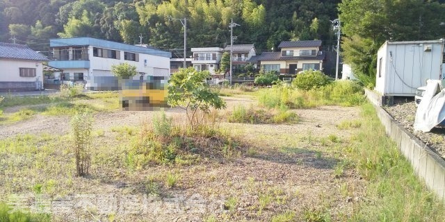 ５９０８１　山県市西深瀬土地