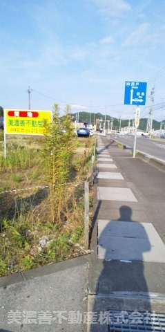 ５９０８１　山県市西深瀬土地の外観