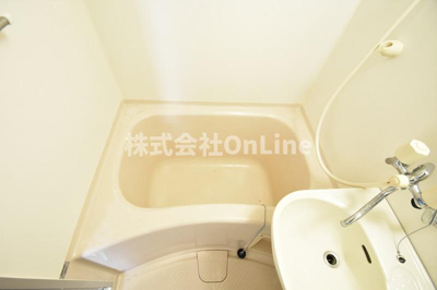 【浴室】 | 長瀬駅前マンション