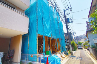 【前面道路含む現地写真】