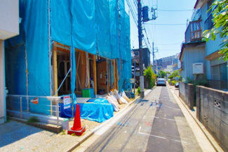 【前面道路含む現地写真】