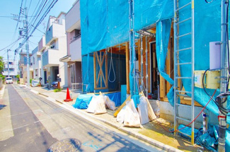 【前面道路含む現地写真】