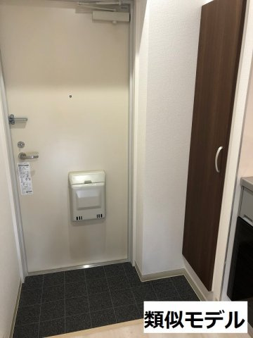 ラグナ南が丘の玄関