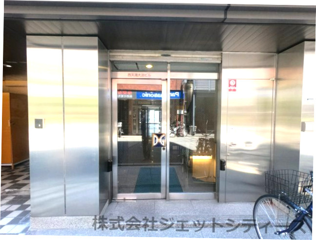 【エントランス】 | 西天満大治ビル