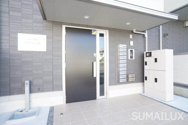 熊本市南区日吉２丁目のアパートのエントランス