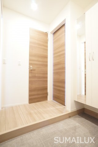 熊本市南区日吉２丁目のアパートの玄関