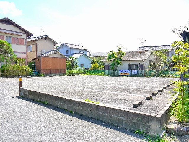 六条モータープールの外観|駐車場です