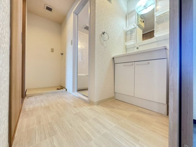 【洗面所】 | T・ファミール箕面