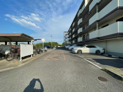 【駐車場】 | T・ファミール箕面