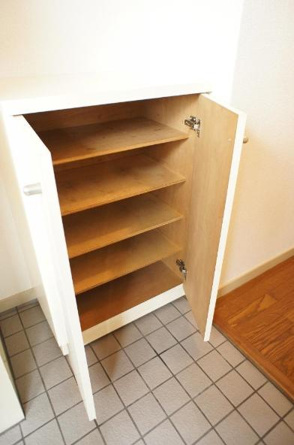 【玄関】 | ※別室の参考写真です