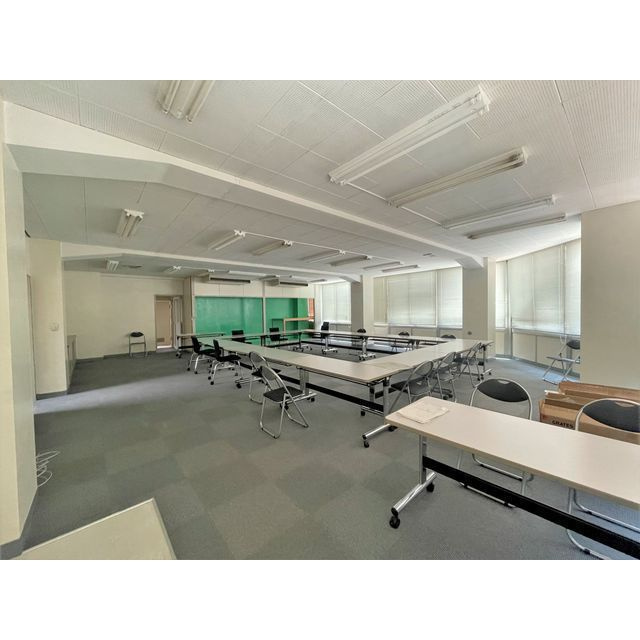 岐阜タバコ会館の内装