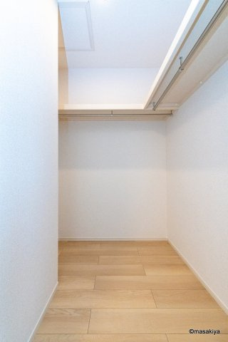 コーポラス院台　Aの収納